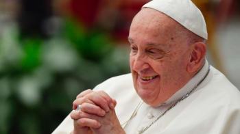 A alegria cristã é confiar em Deus em todas situações da vida, afirma o Papa